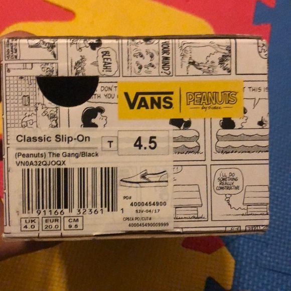Peanuts Vans Shoes - Picture 3 of 6